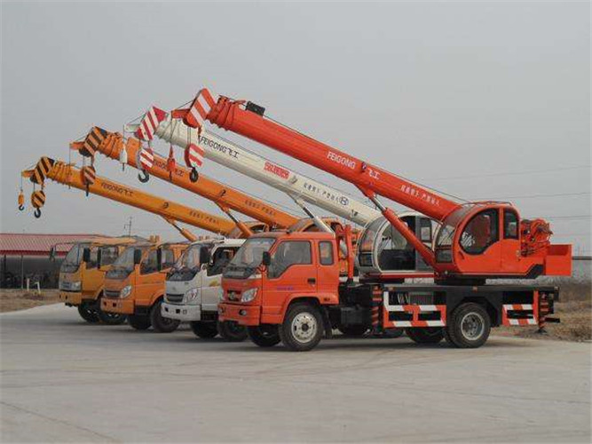 水富市设备出现故障导致停工，怎么处理？是否有备用设备替换？